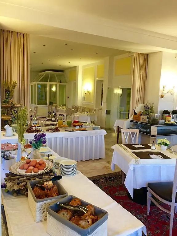 Lolli Palace Hotel Санремо