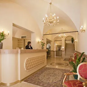 *** Hotel Cavour Italië